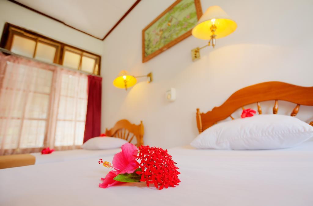 Hotel Angsoka Temukus Стая снимка