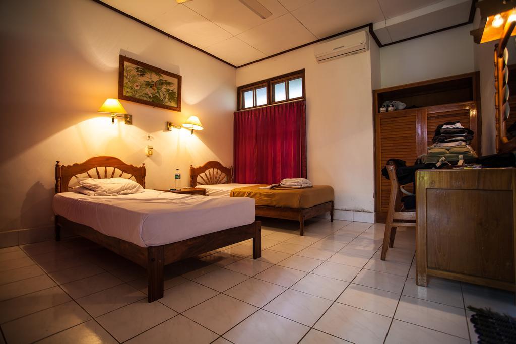 Hotel Angsoka Temukus Стая снимка